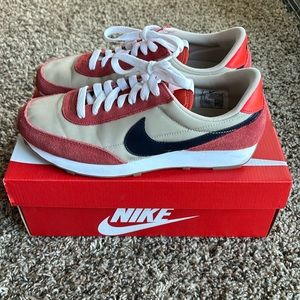 Nike waffle sneakers